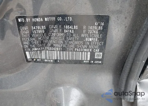 2016 Honda Fit Ex z USA, uszkodzony, nr VIN JHMGK5H77GX042611